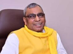 प्रत्याशी अपने उतारकर सिंबल हमारा दिया था’, ओम प्रकाश राजभर ने अखिलेश पर लगाया धोखा देने का आरोप
