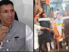 हरदीप पुरी की उम्मीदवारी पर सियासी संग्राम तेज, कांग्रेस ने भाजपा के खिलाफ किया प्रदर्शन