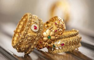 सोना-चांदी की कीमतों में भारी गिरावट, दिवाली पर खरीदें या करें इंतजार? जानें निवेश की रणनीति