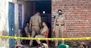 ग्रेटर नोएडा में एक ही परिवार के 5 लोगों की मौत, जांच जारी