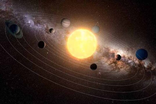 12 अक्टूबर राशिफल: सोमवार को इन राशियों की चमकेगी किस्मत, जानें किन्हें रहना होगा सावधान